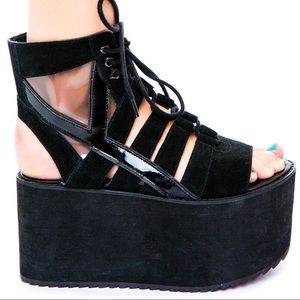 YRU Medusa Platform Sandals